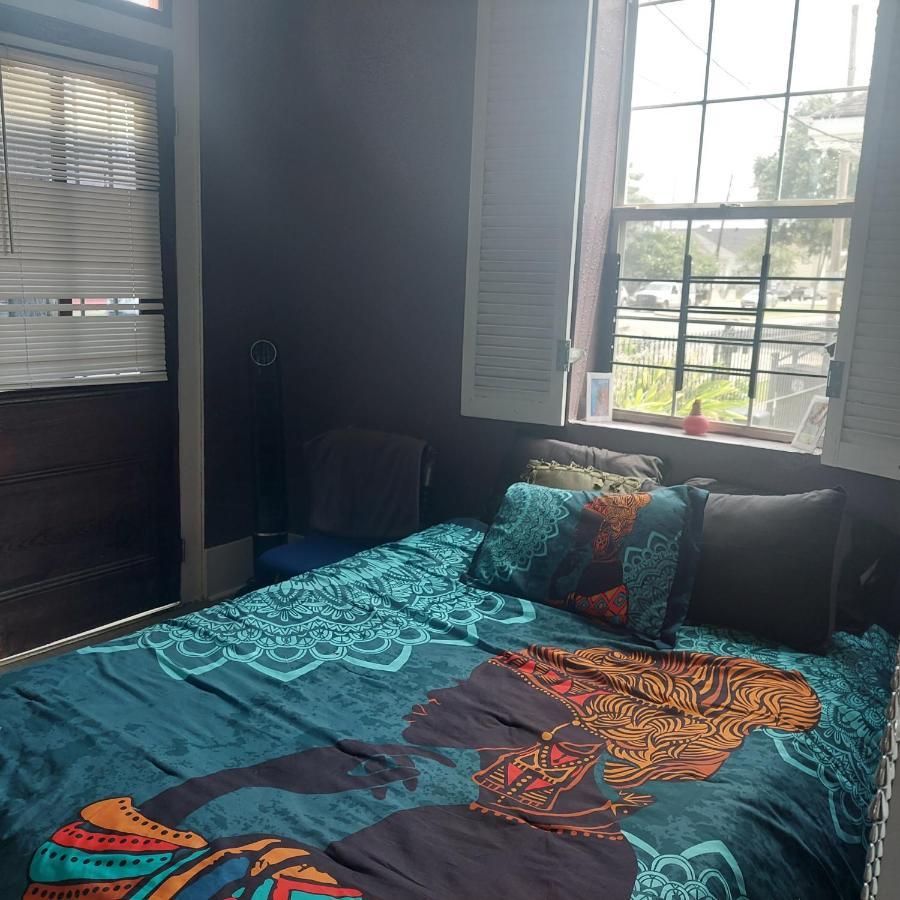 V&J Short Term Rental New Orleans Exterior photo